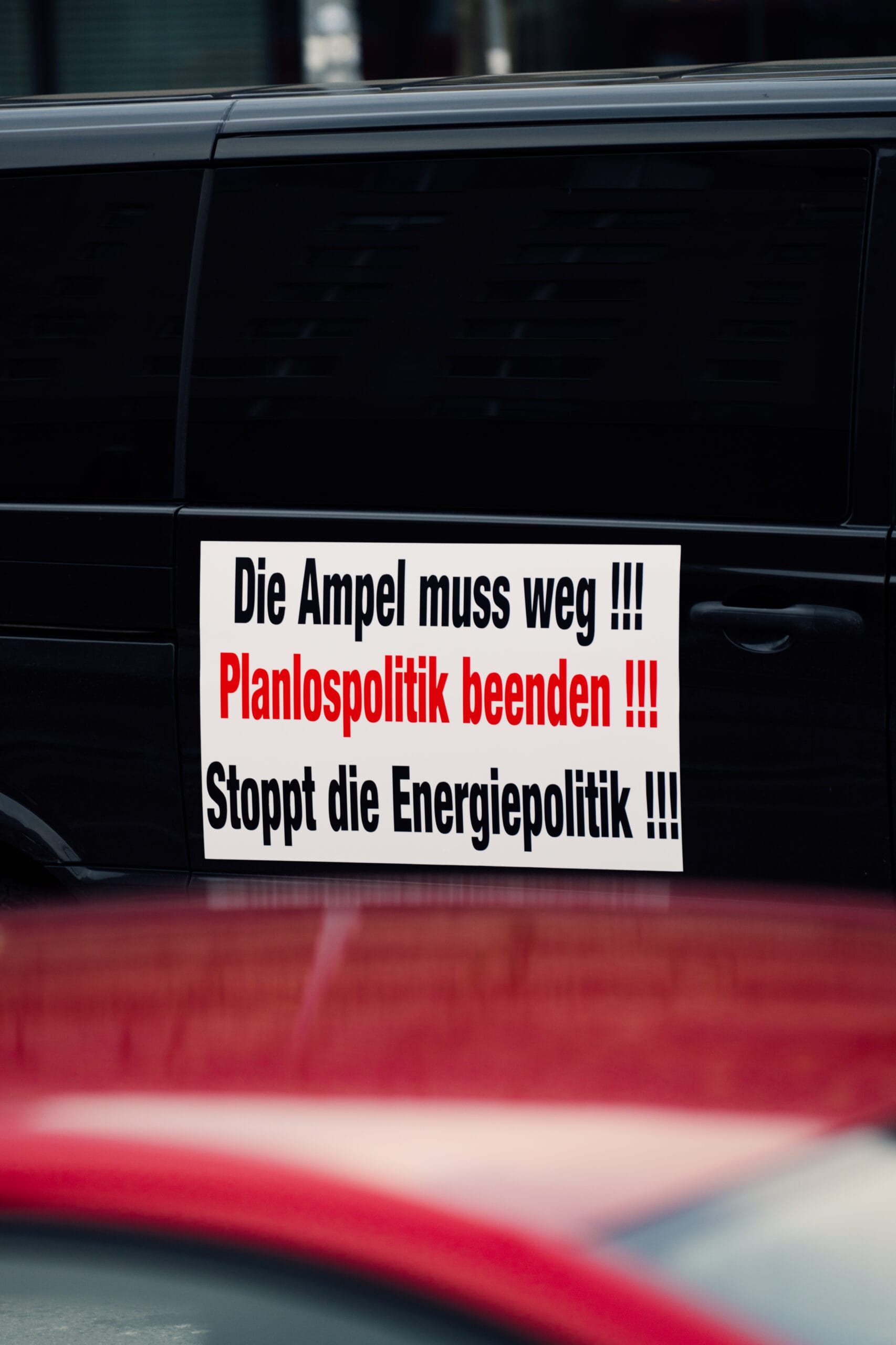 Schild mit der Aufschrift: 