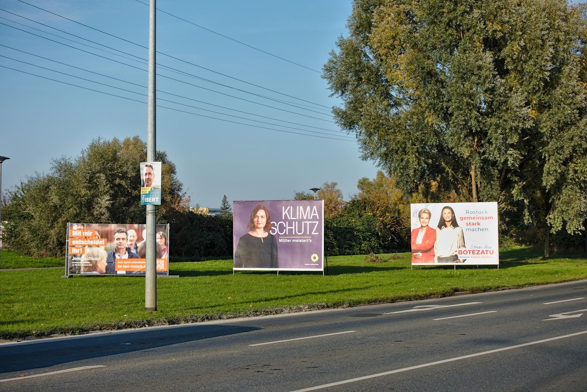 Wahlplakate in Rostock